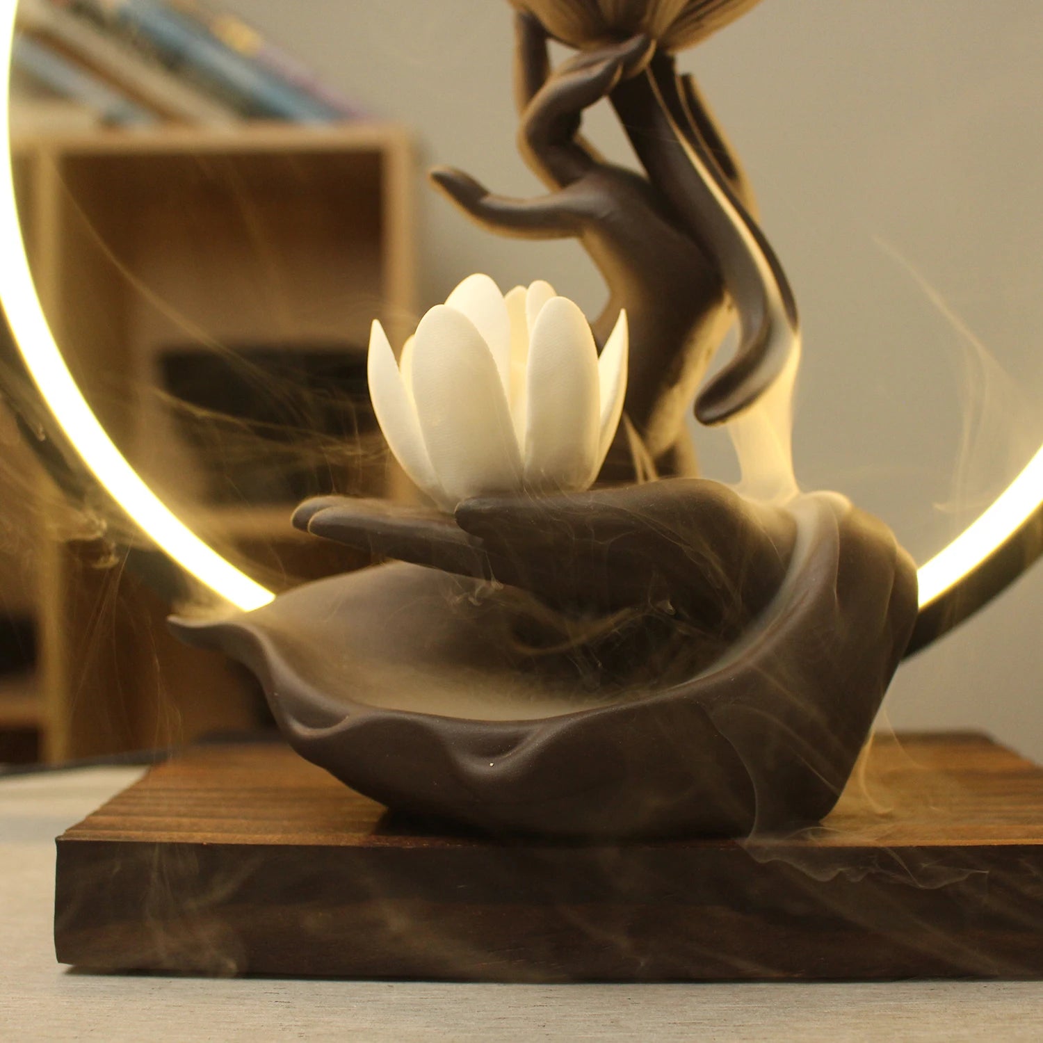 Porte Encens en Céramique Fleur de Lotus Lumineux